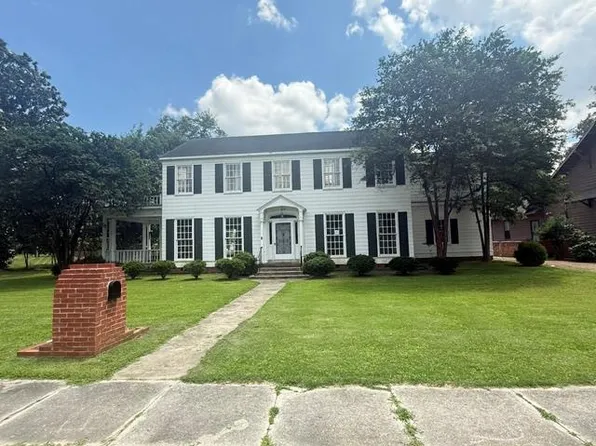 154 W 2nd St, Clarksdale, MS 38614