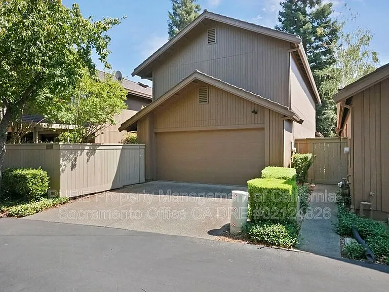 1964 Discovery Village Ln — Photo 9