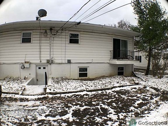 2nd image of 1210 Tower Blvd APT 4