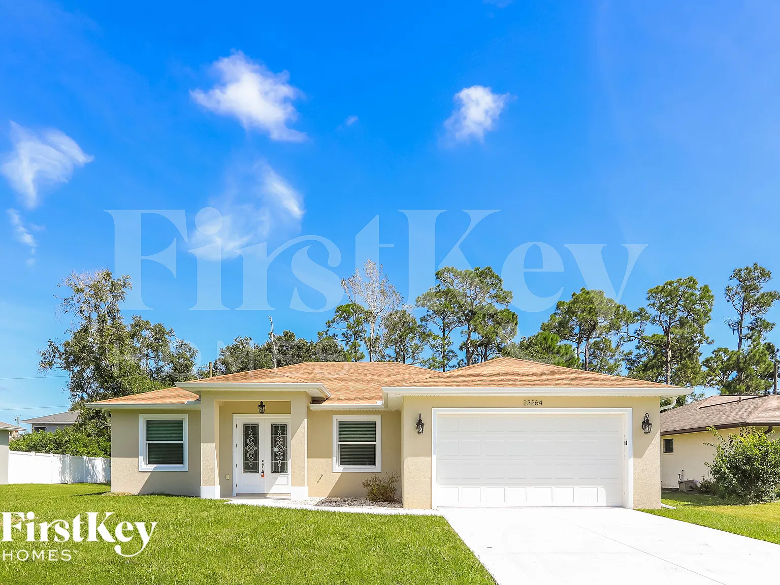3 bed, 2.0 bath, 1410 sqft, $2,085 — Photo 1
