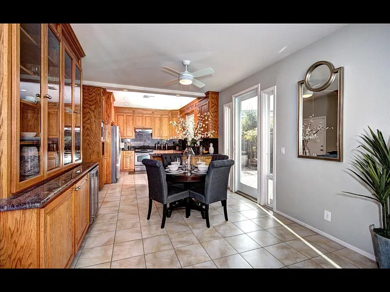 8751 Arbor St — Photo 5