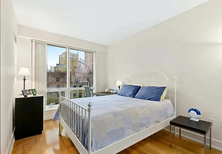 350 W 42nd St #19C — Photo 3