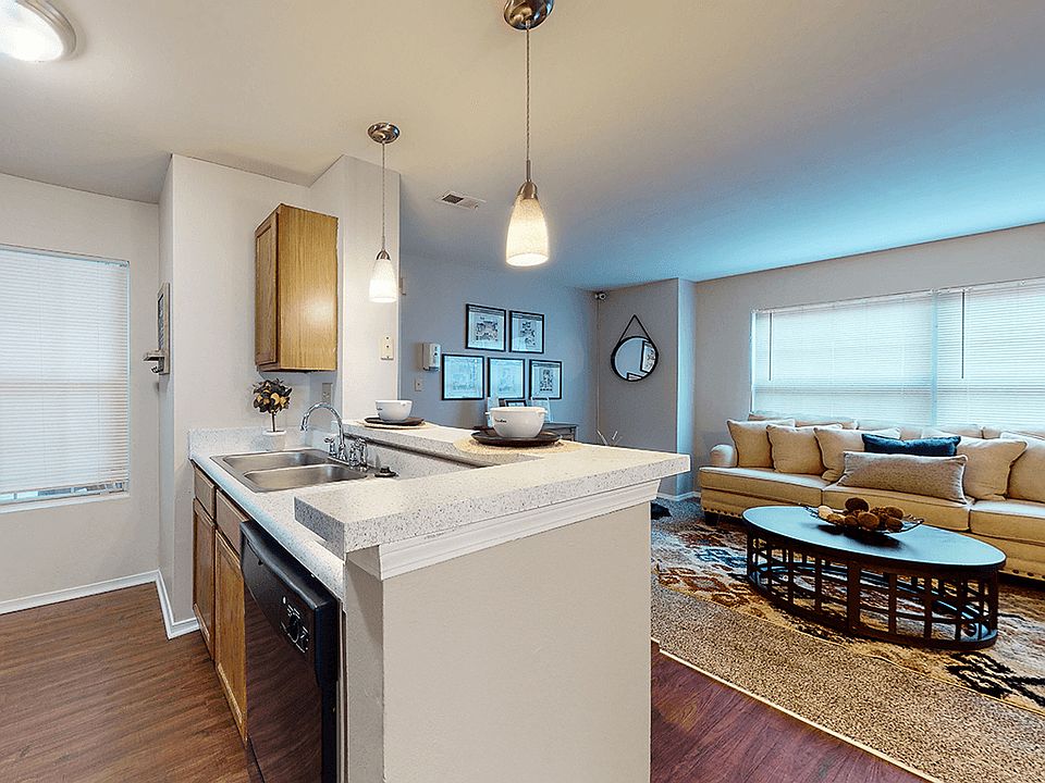 Welcome to Hunter's Ridge!