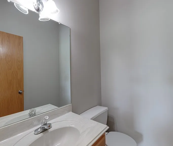 511 N Bristol Ct #A — Photo 8