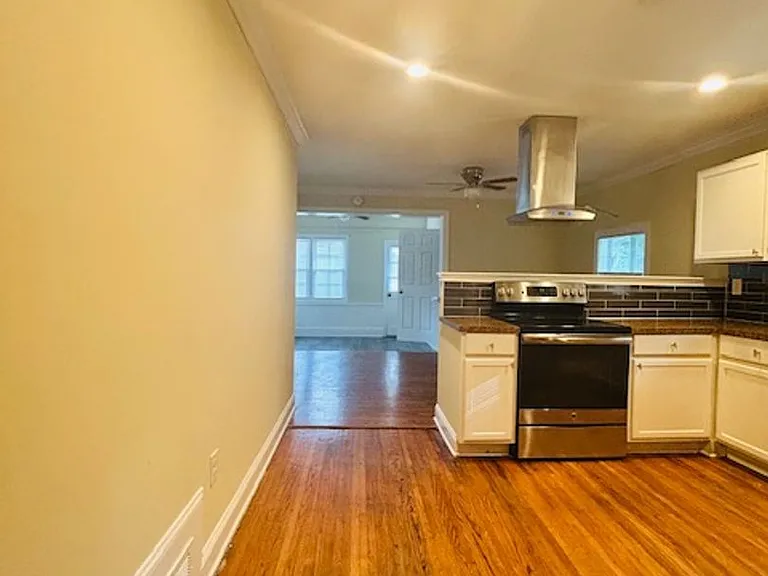 638 Vanderbrook Rd — Photo 17