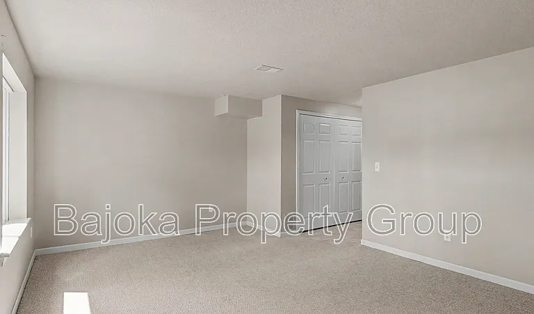 43018 Burlington Dr — Photo 25