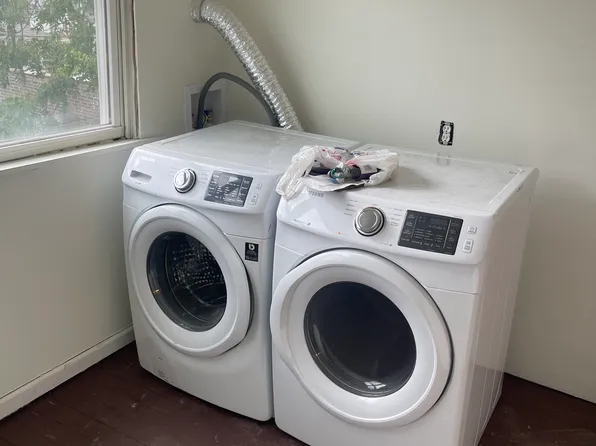 8213 S May St Unit 2, Chicago, IL 60620