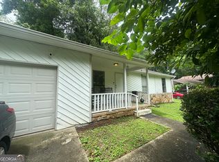 312 Hardwood Ln, Lawrenceville, GA 30044