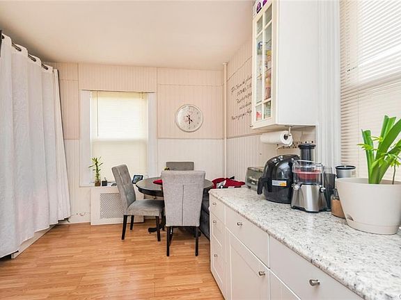 3rd image of 48 Coolidge Ave