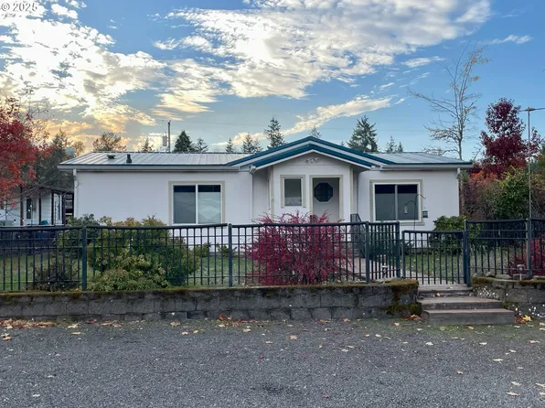 207 Jackson St, Ryderwood, WA 98581