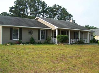 6119 Arabello Rd, Hope Mills, NC 28348