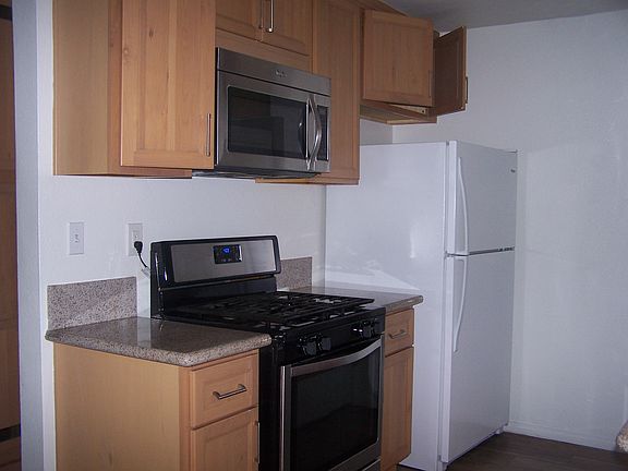 5th image of 2206 W 229th St #A