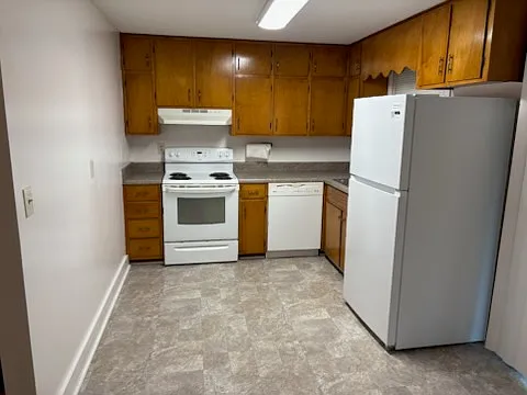 Morgan Manor Properties, LLC - Apt C-2 — Photo 4
