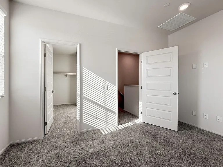 28076 Melrose Dr — Photo 58