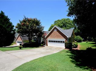 4499 Creek Ford Dr, Duluth, GA 30096