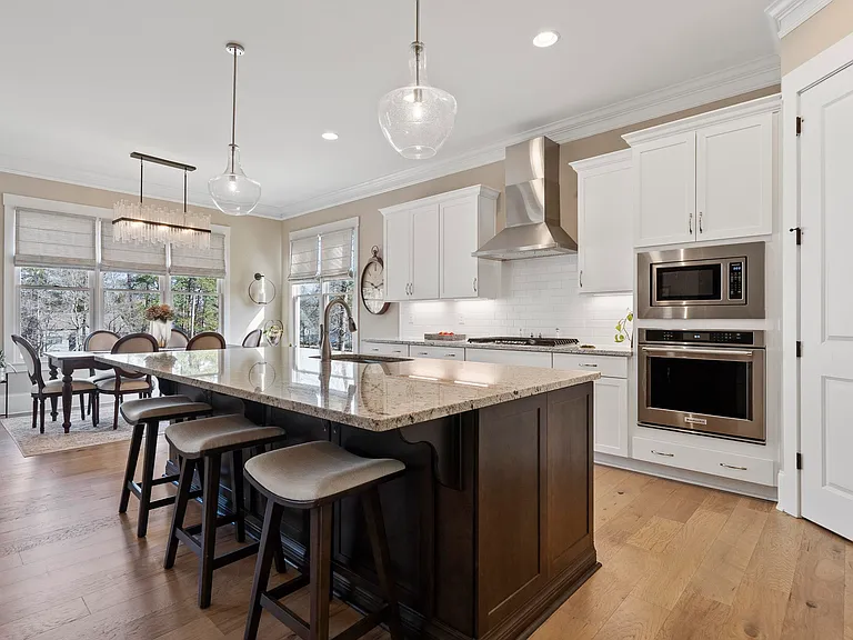 1020 Turnberry Cir — Photo 14