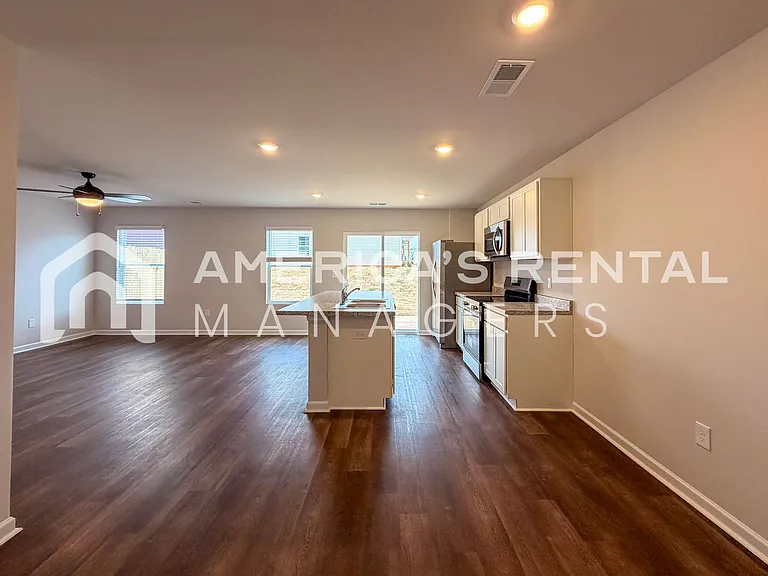 139 Driftwood Ln — Photo 7