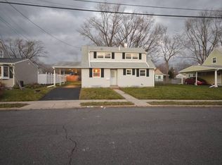 28 Cumberland Rd, Hamilton, NJ 08690