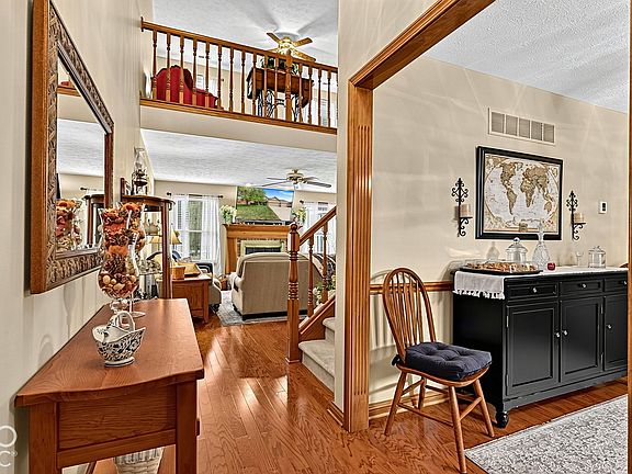 5th image of 7291 Plantation Ln