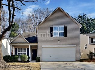 6122 Patric Alan Ct, Charlotte, NC 28216