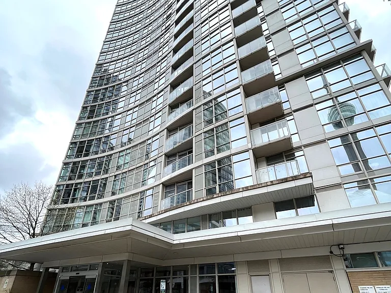 10 Navy Wharf Ct #608 — Photo 5