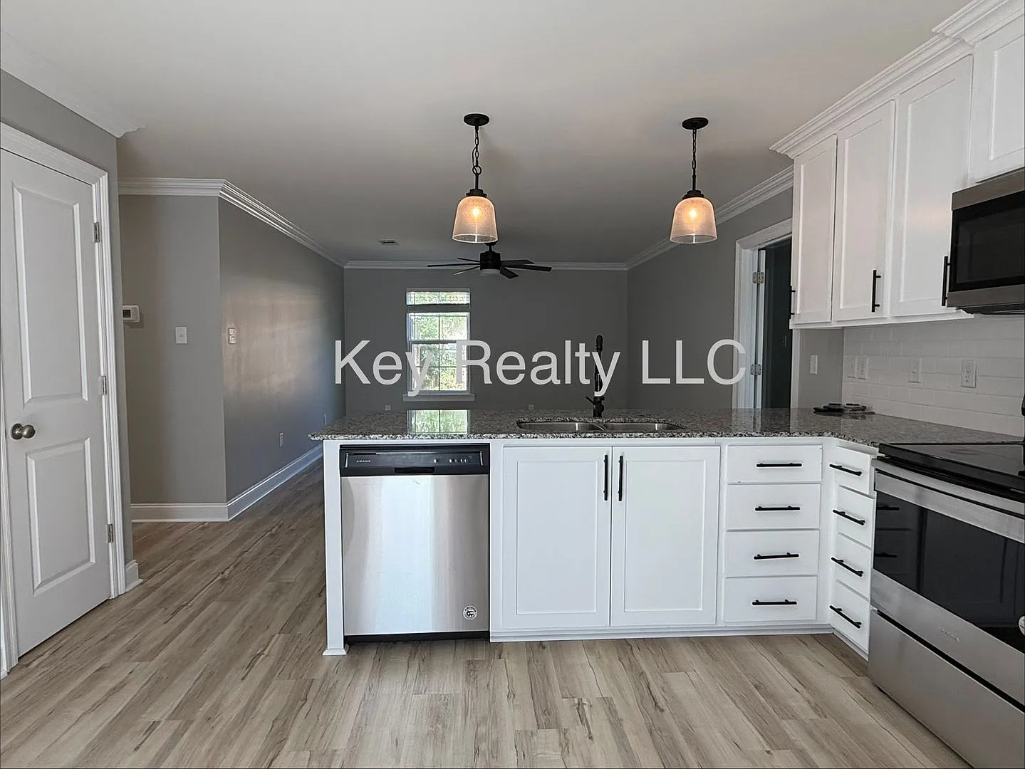 3211 Stimson Ave. - Alexandria, off Texas Ave. — Photo 3
