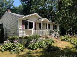3 Laurel Dr, Canterbury, CT 06331