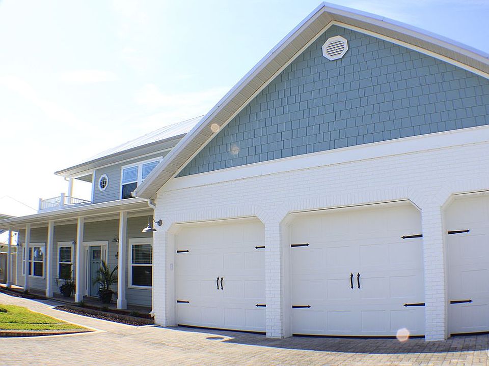 2nd image of 9 Versaggi Dr