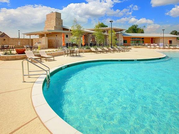 4th image of 7600 Guadalupe Way