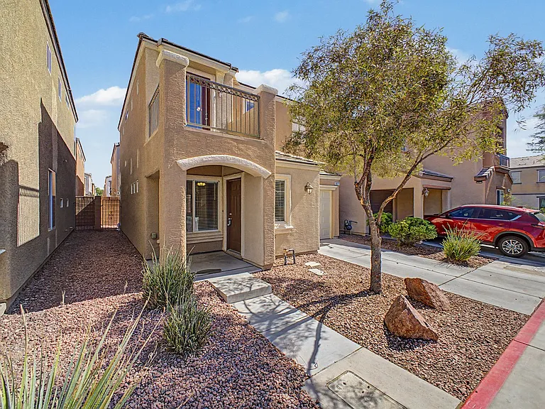 6077 Aripeka St — Photo 2