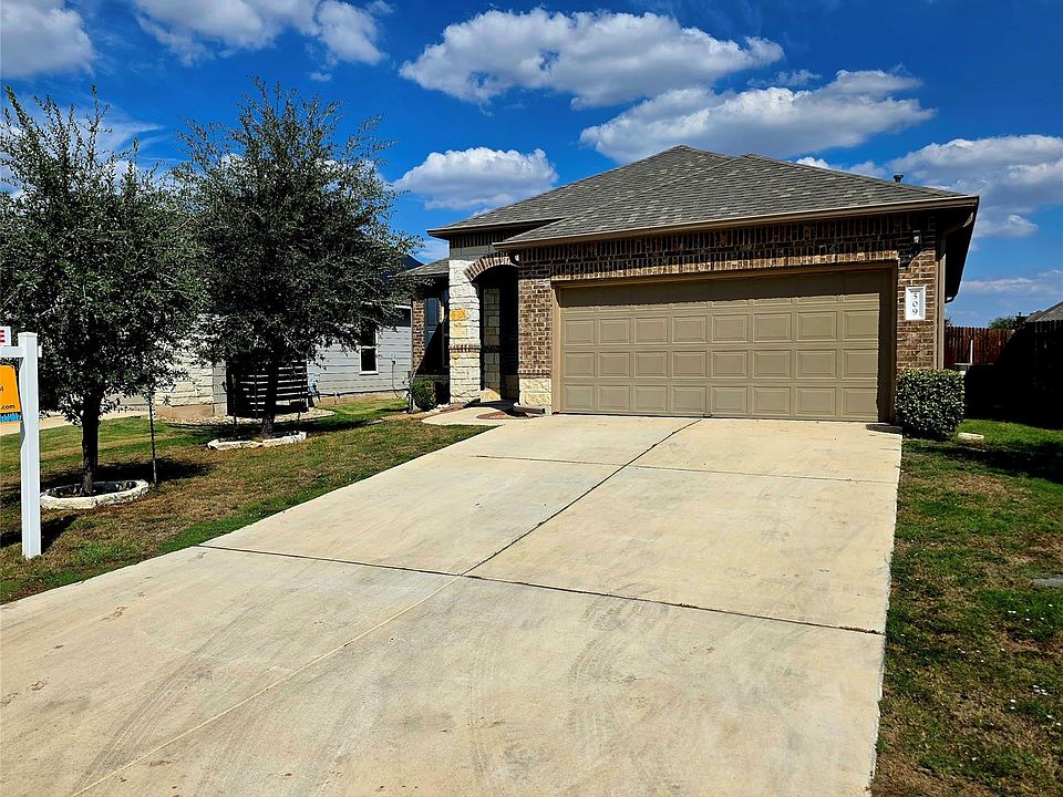 1st image of 509 Coffee Berry Dr