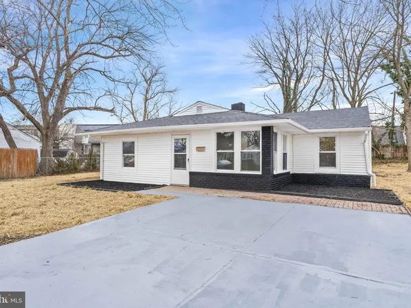 18 Montrose Dr, Newark, DE 19713