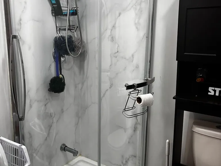 37 Caledon Ct — Photo 5