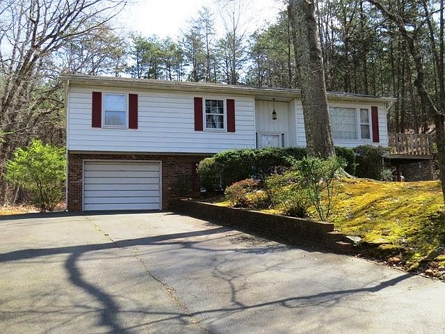1st image of 440 Tanglewood Dr