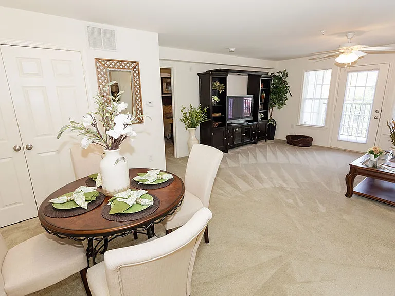The Pointe at Robinhood Village — Photo 30