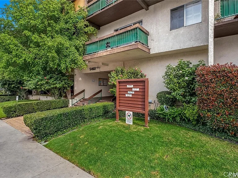 5460 White Oak Ave #G222 — Photo 3