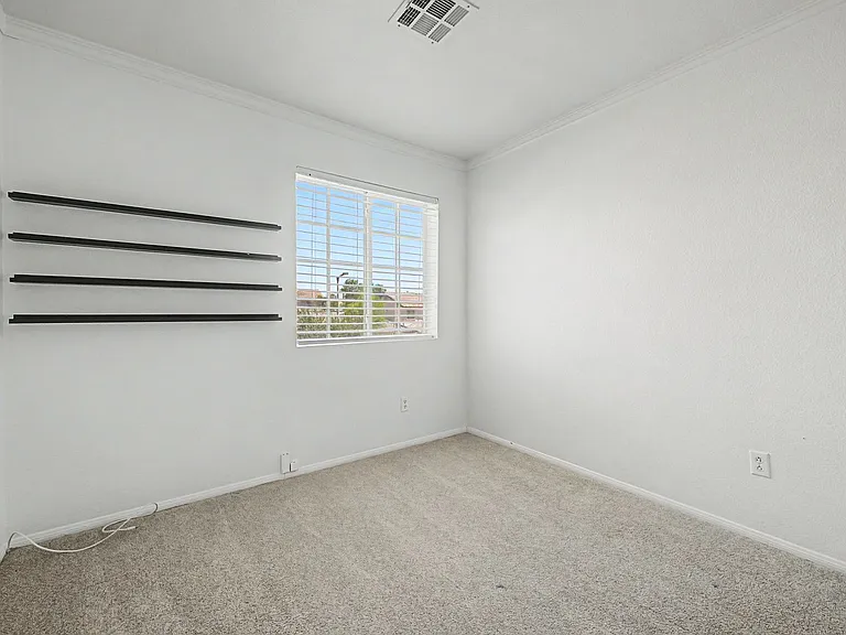 10547 Lilac Tree Ave — Photo 21