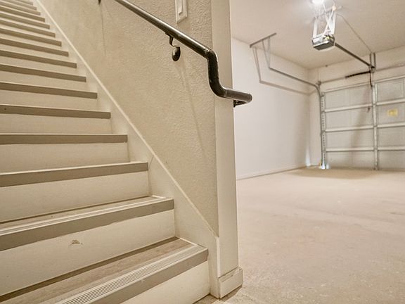 4th image of 350 Connection Blvd #2352