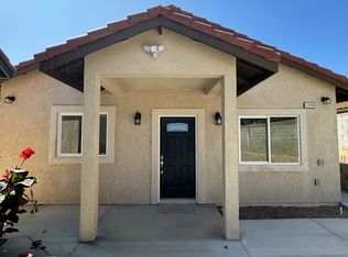 1398 Via Vista Dr, Riverside, CA 92506