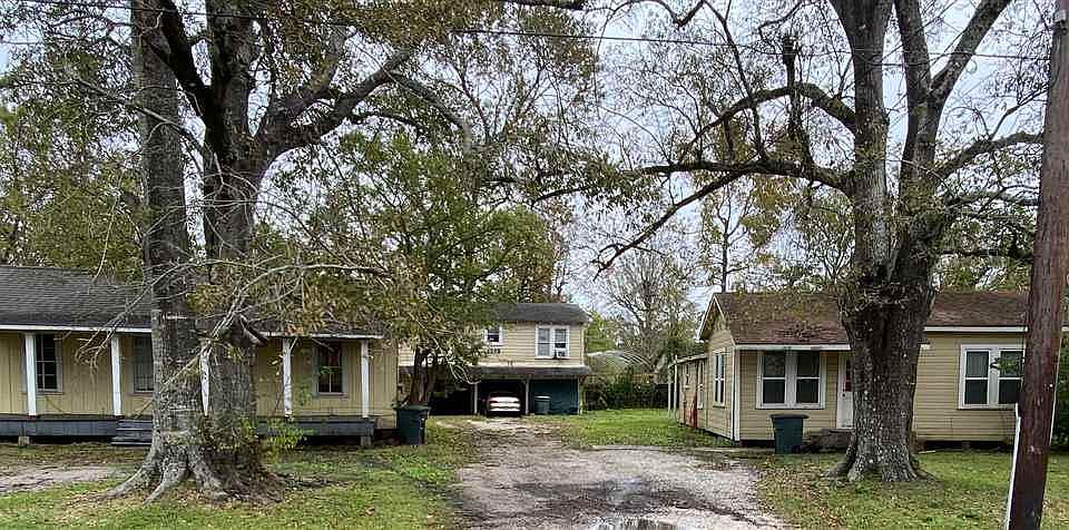 1st image of 135 Marceline Blvd