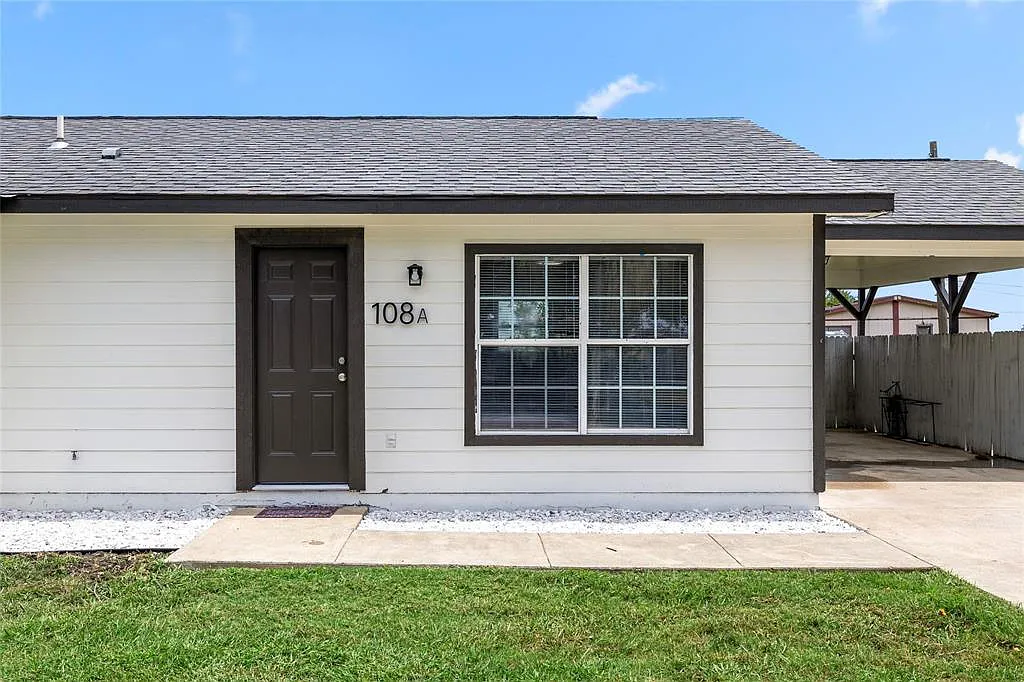 3 bed, 2.0 bath, 996 sqft, $1,450 — Photo 4