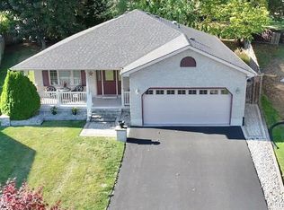 31 Geoffery Rd, Norfolk County, ON N0A 1N4