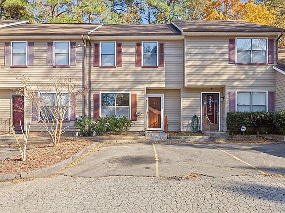 3rd image of 606 Kendall Dr