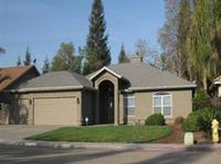 467 S Maple Dr, Reedley, CA 93654