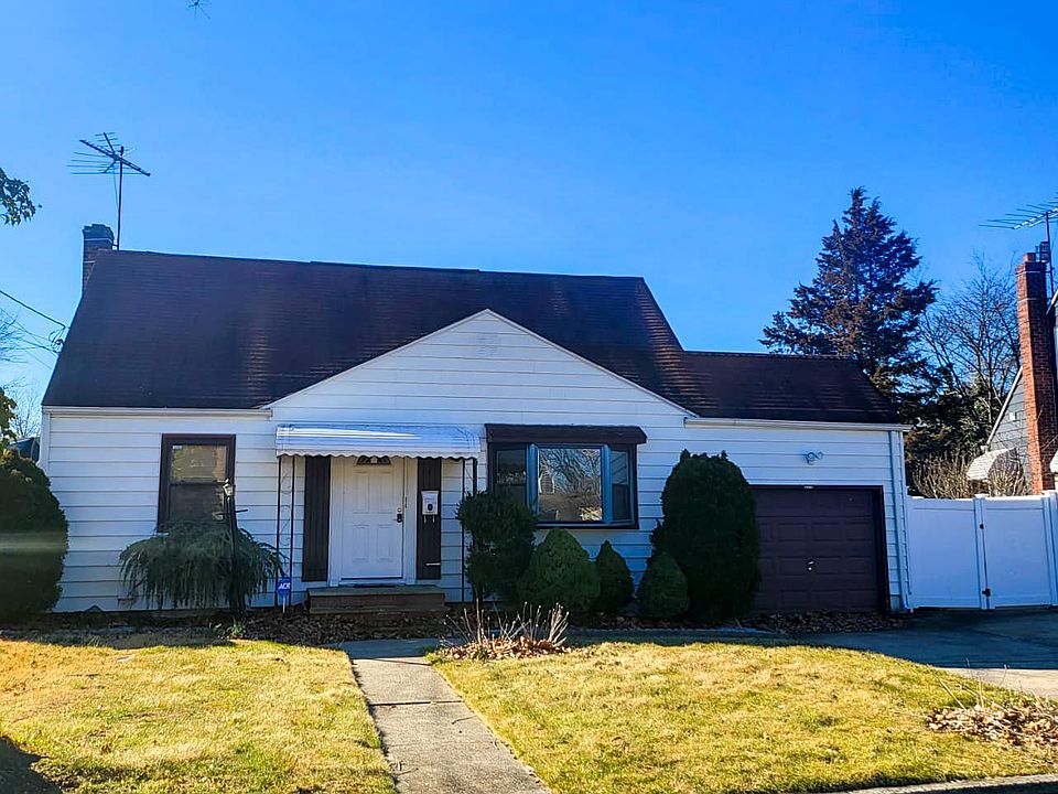 1st image of 1421 Sunnyfield Dr