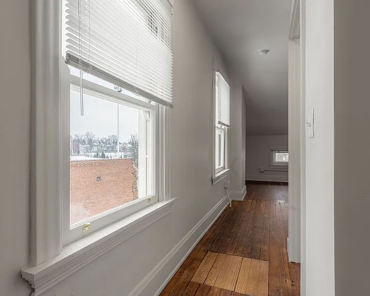 3570 Montgomery Rd — Photo 23