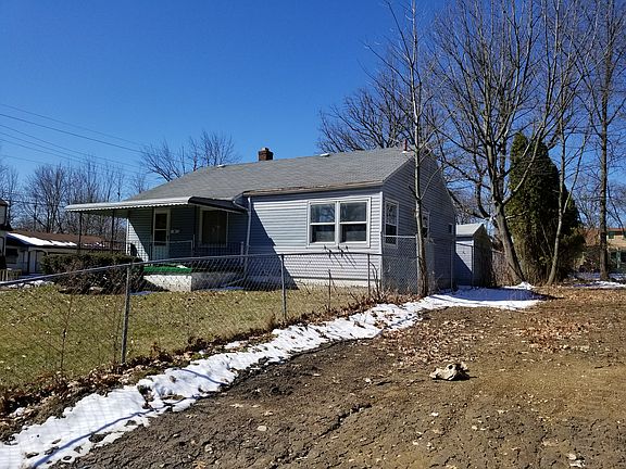 2nd image of 3036 Idlewood Ave