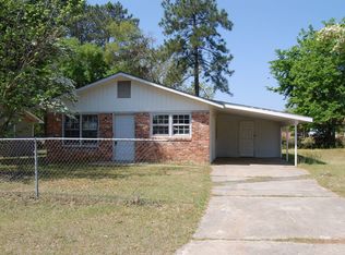 204 Chuck Cir, Warner Robins, GA 31093