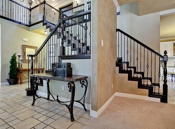 4th image of 224 Cove Dr