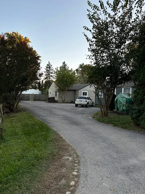 Building Photo - 77-83 Longfellow Dr